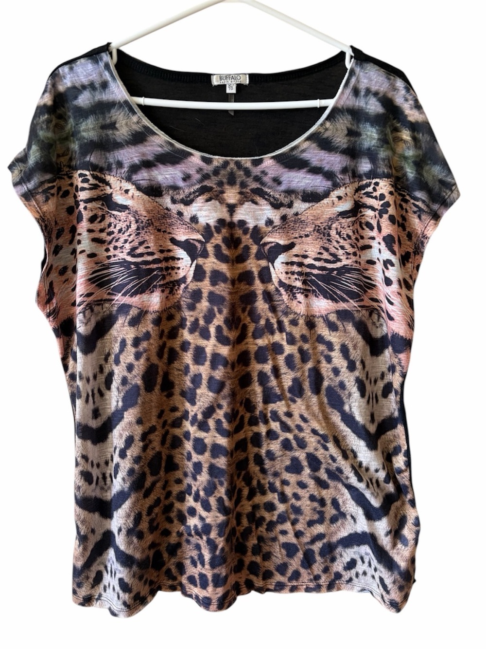 Buffalo David Bitton Leopard Print Graphic Tee Short Sleeve Animal Print Top